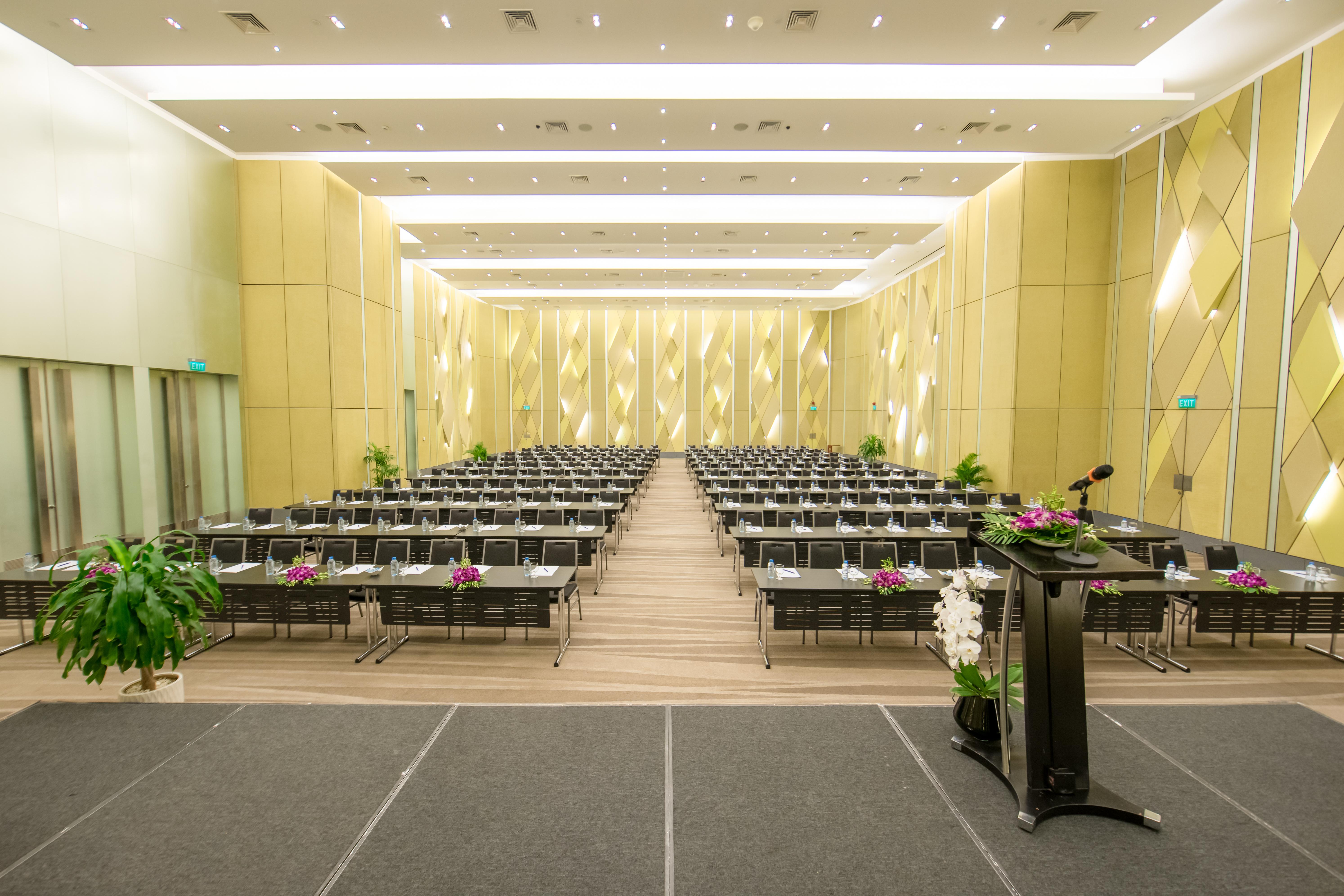 Novotel Danang Premier Han River Екстер'єр фото