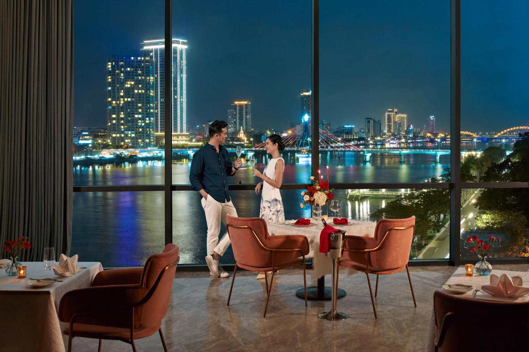 Novotel Danang Premier Han River Екстер'єр фото