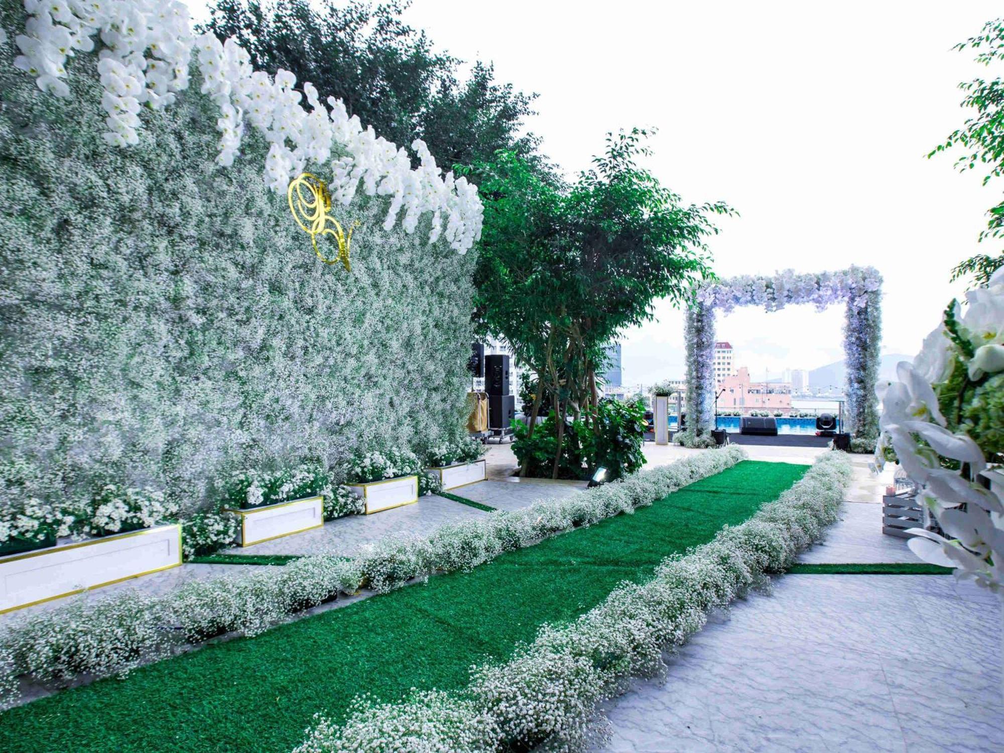 Novotel Danang Premier Han River Екстер'єр фото