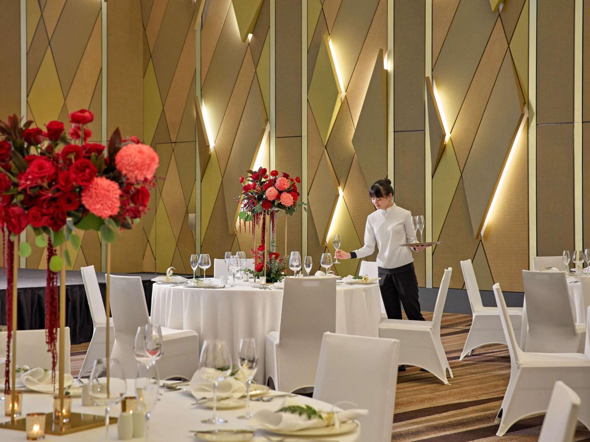 Novotel Danang Premier Han River Екстер'єр фото