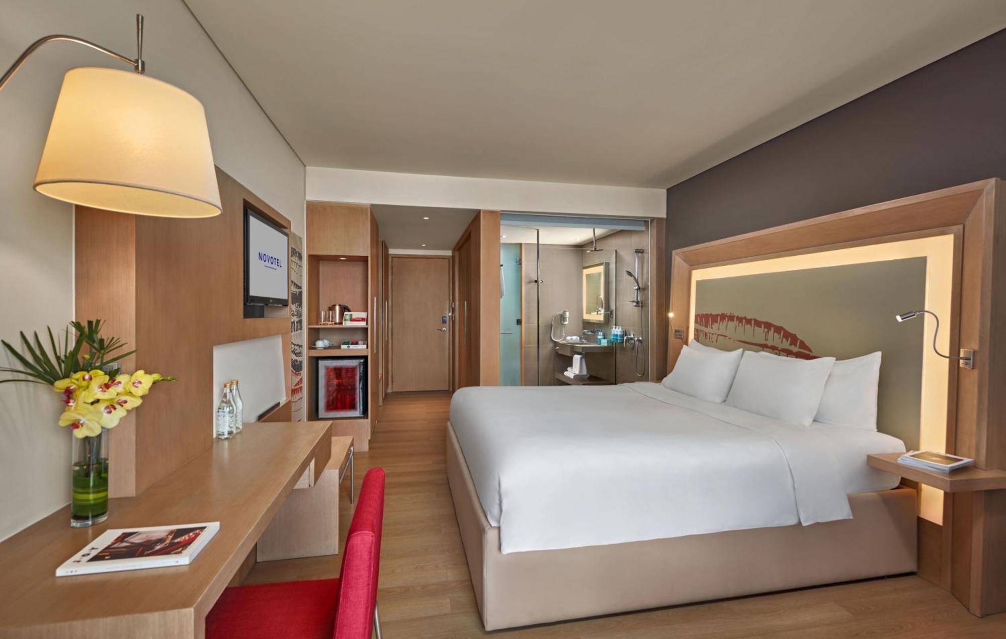 Novotel Danang Premier Han River Екстер'єр фото